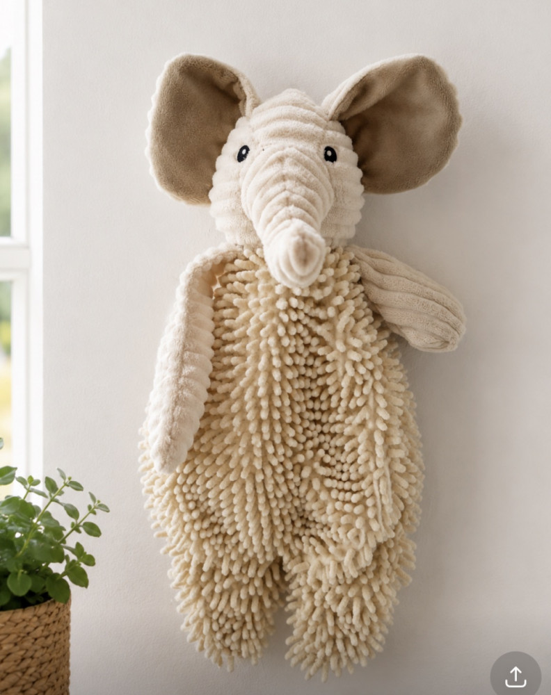 Småland Elefant Large – Blød hundebamse med knitrelyd